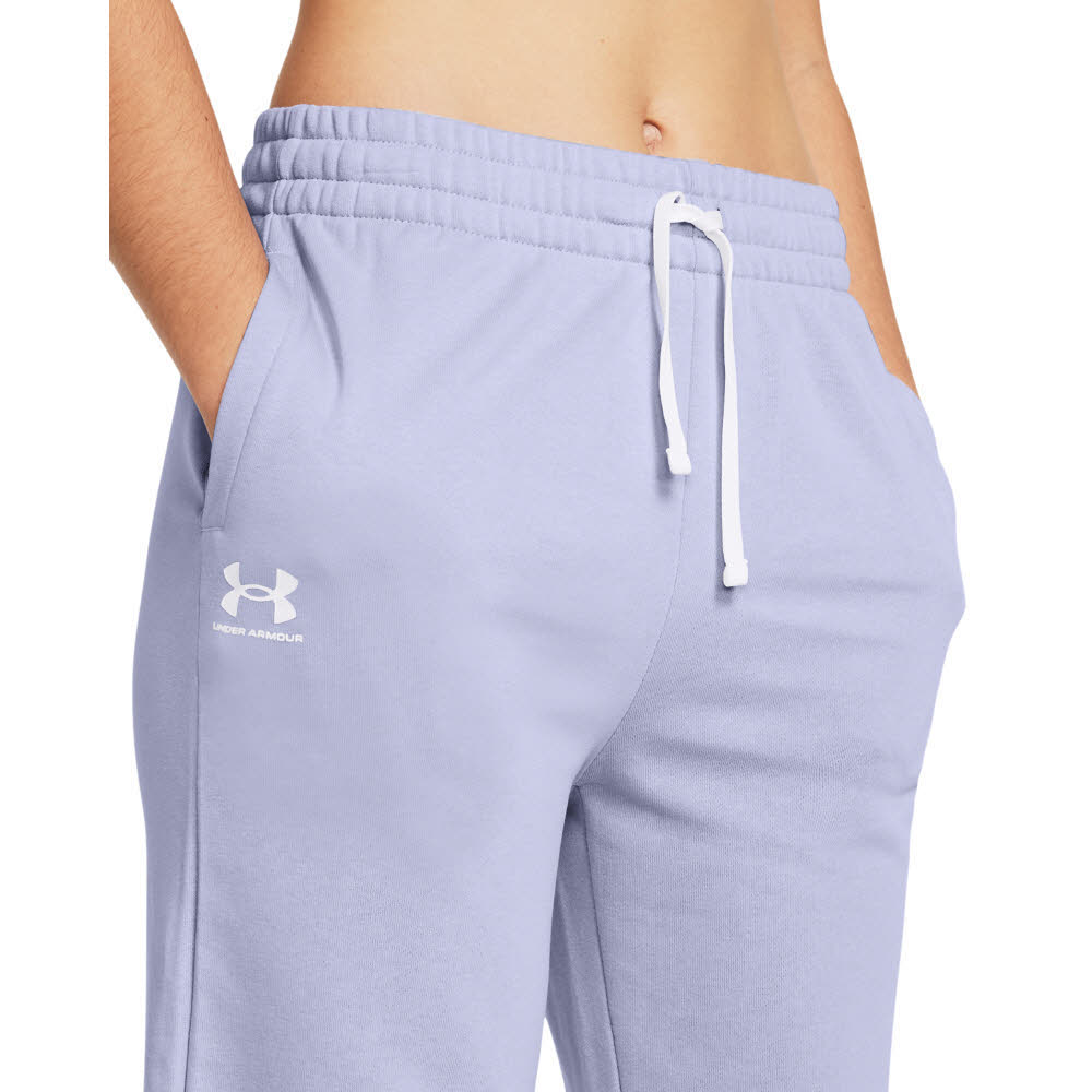 Under Armour Rival Damen Jogginghose Trainingshose French Terry lila