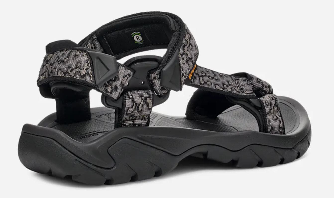 Teva Terra Fi 5 Universal Herren Trekkingsandale Sandale grau